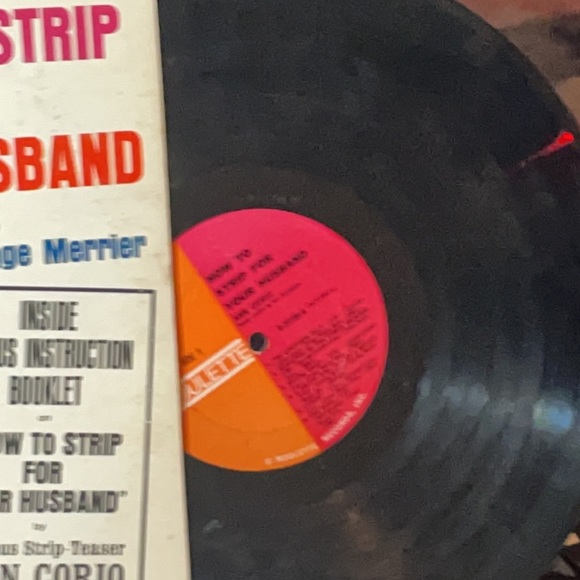 HowTo STRIPFORYOURHUSBANDVintageVinyl 1962 good conversation goodcondition Rare - Picture 10 of 16